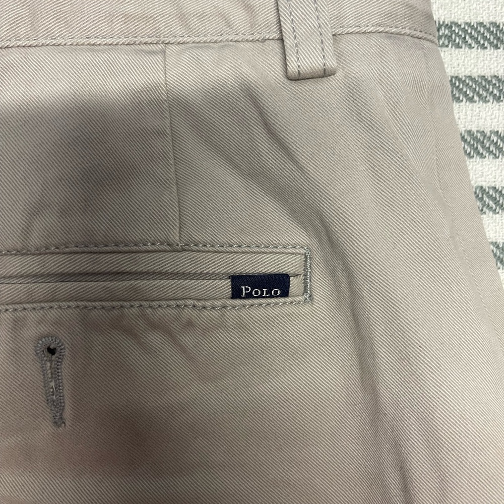 Polo by Ralph Lauren Classic Fit 9” Tan Flat Front Shorts Size 32 - Picture 5 of 5
